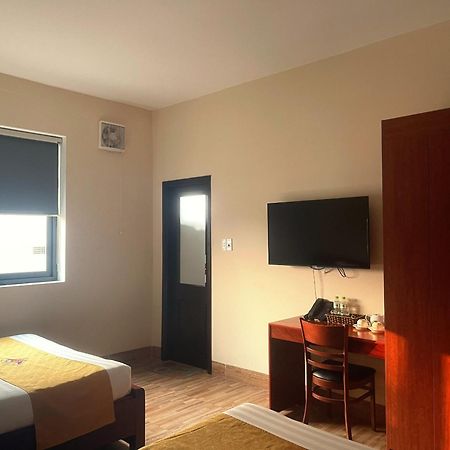 Khach San Hoa Binh Quang Tri Hotel Dong Ha Kültér fotó