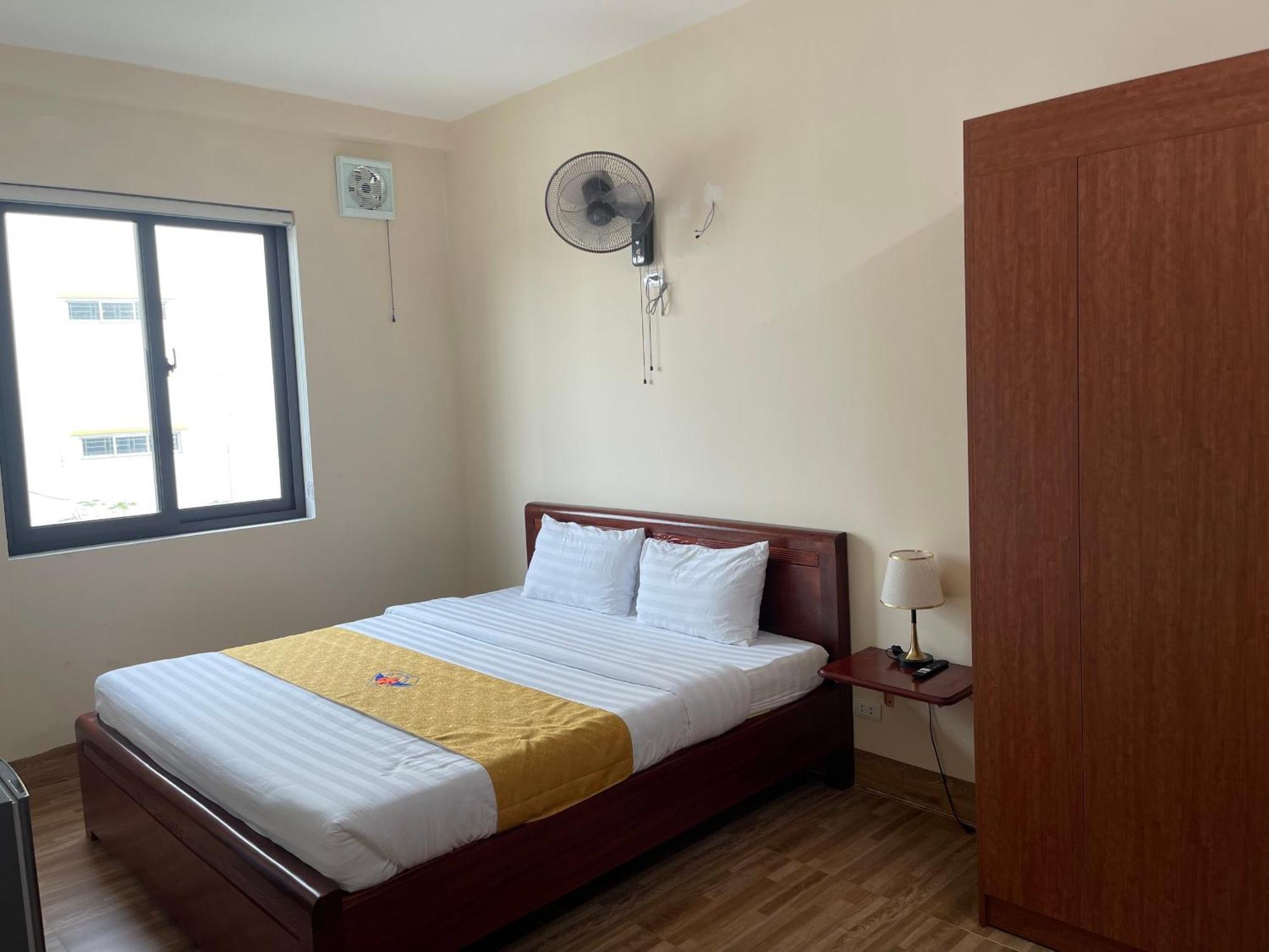 Khach San Hoa Binh Quang Tri Hotel Dong Ha Kültér fotó