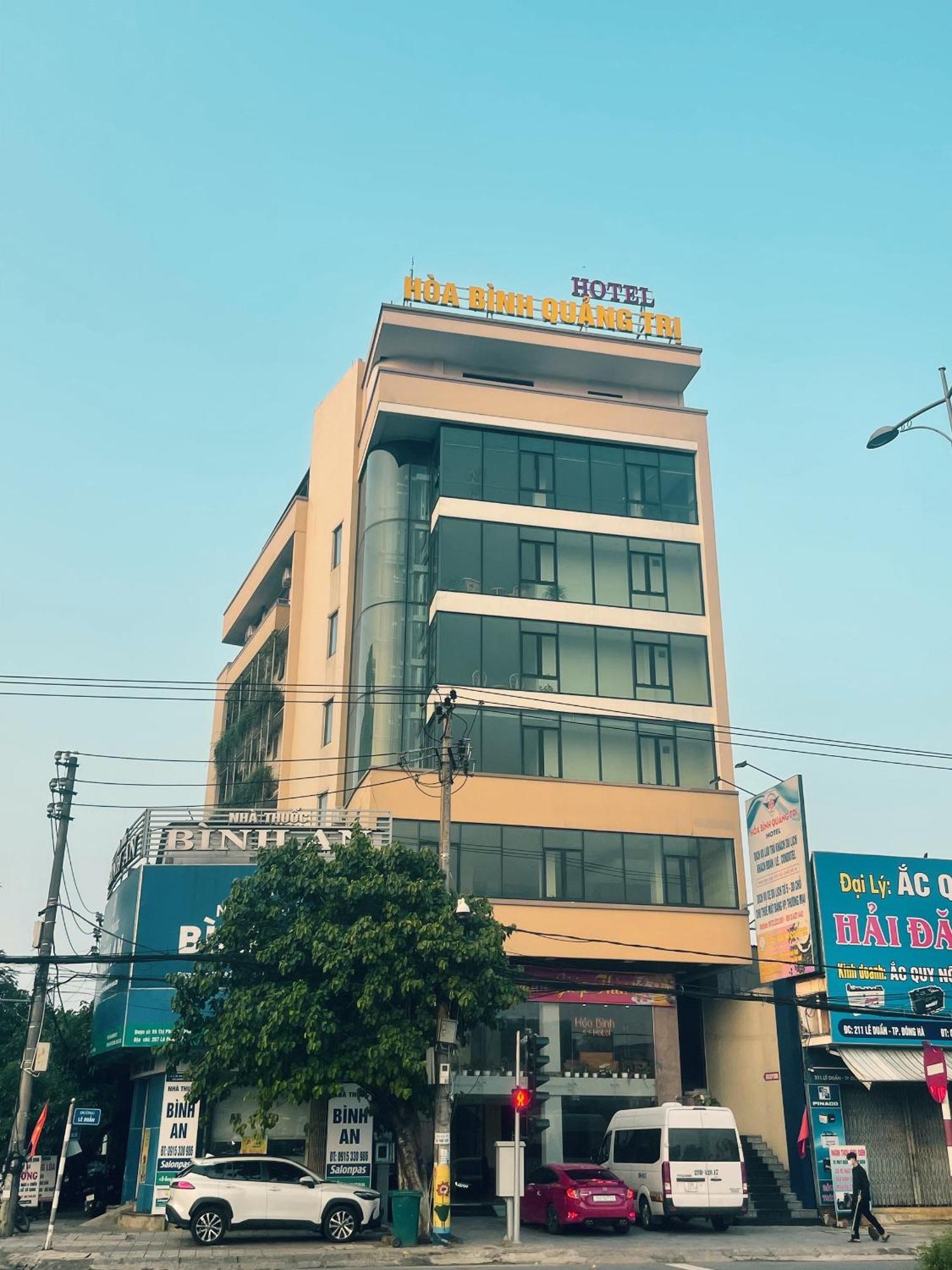 Khach San Hoa Binh Quang Tri Hotel Dong Ha Kültér fotó
