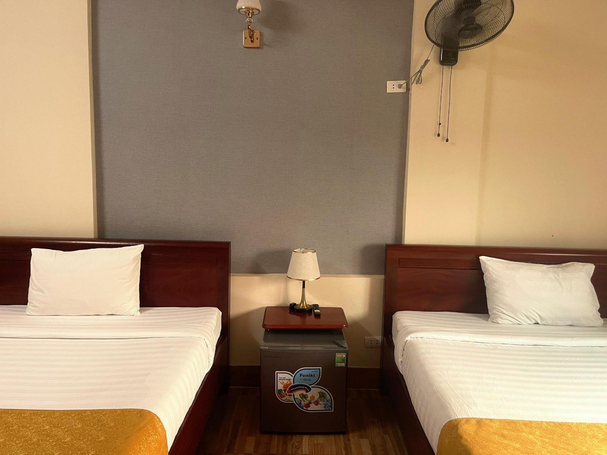 Khach San Hoa Binh Quang Tri Hotel Dong Ha Kültér fotó